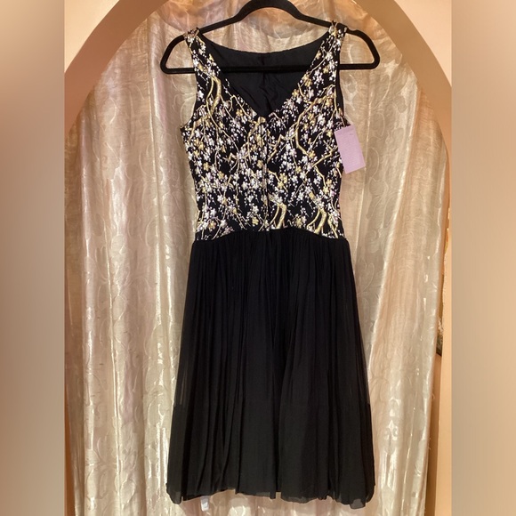 Vintage 1960’s Brocade Drop Waist Chiffon Dress - Picture 5 of 5